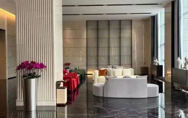 M Hotel