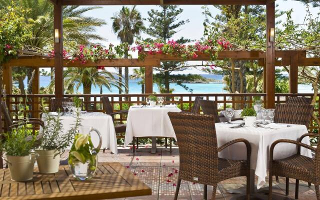 Nissi Beach Resort
