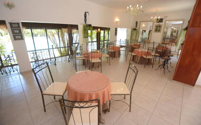 Biazi Paradise Hotel
