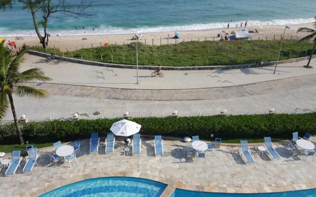 Cobertura Em Frente Ao Mar No Recreio