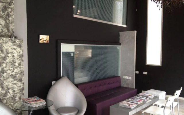 Black&Wild Boutique Hostel