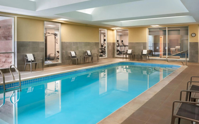 Courtyard by Marriott Toronto Mississauga/Meadowvale