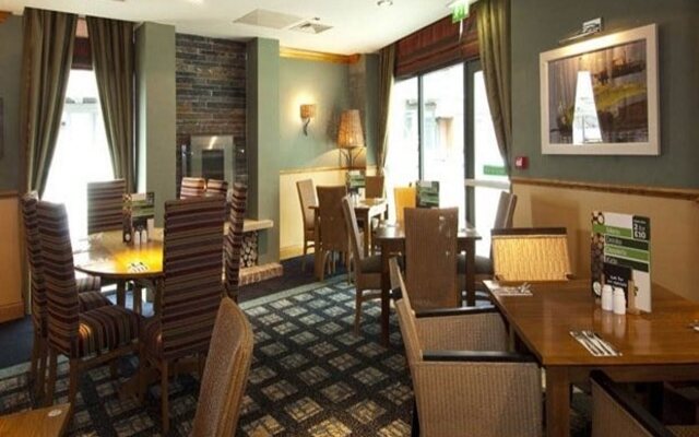Premier Inn Hull North