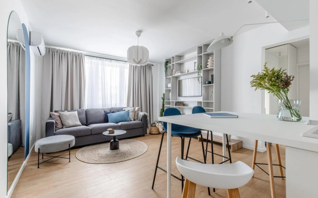 Royal Atheneum 2 by CityLife Suites