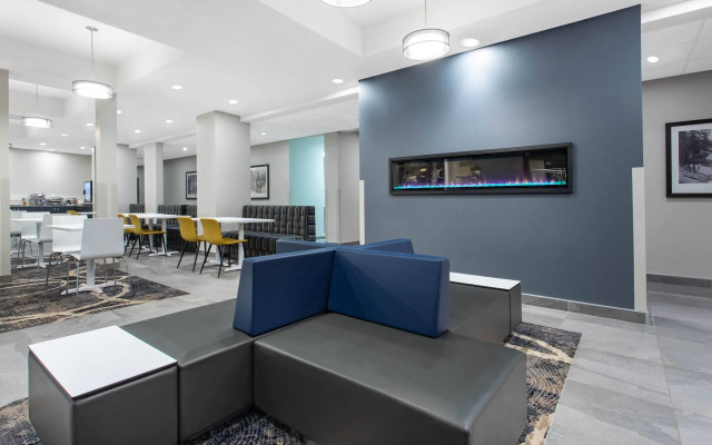 Microtel Inn & Suites by Wyndham Mont Tremblant