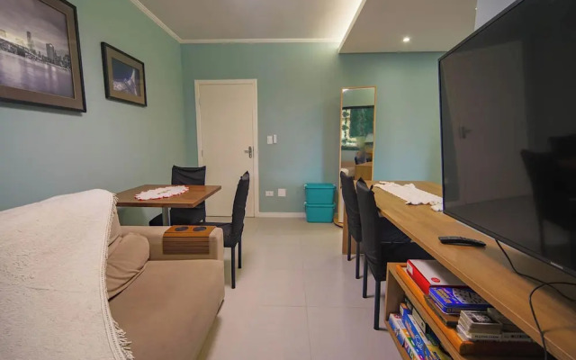 Apto pet Friendly com Garagem a 100m do mar