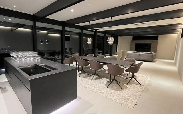 KISIN – Guest Rooms – Yoichi