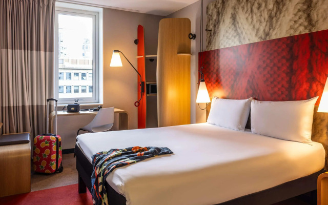 Ibis Rotterdam City Centre