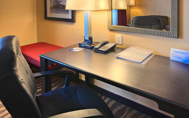 Holiday Inn Express & Suites Cotulla by IHG