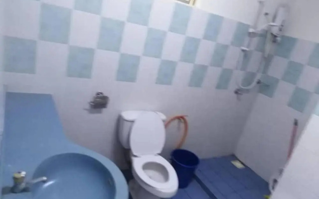 Dorm Melati Pak Abu - Hostel