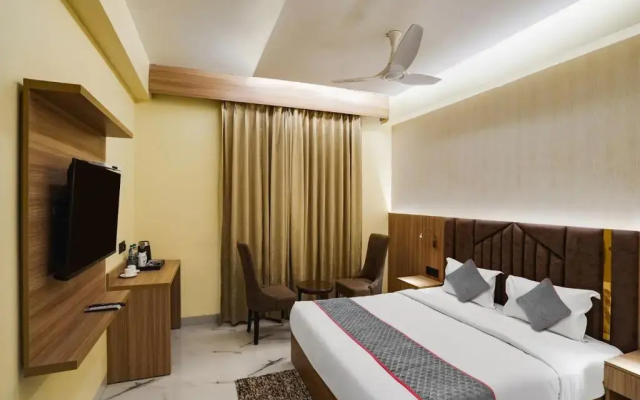 Hotel Luxury Villa Near Delhi Airport