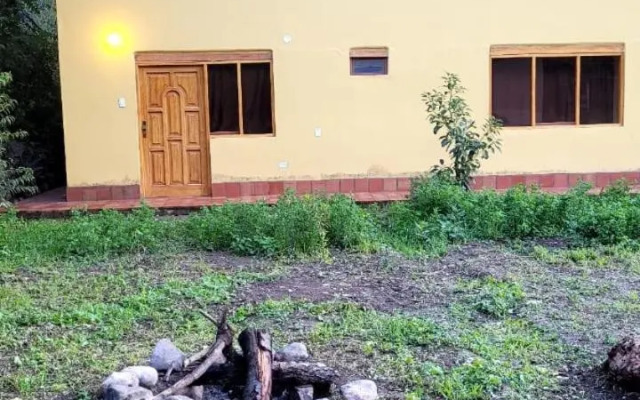 Casa Quechua Hostel Camping