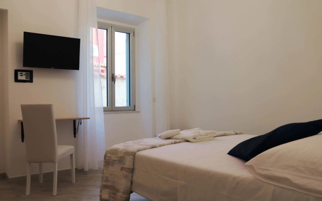 Clelia's Boutique Rooms & Suites