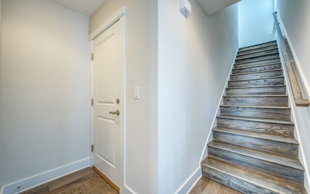 Beach Escape Three - Luxury Townhome