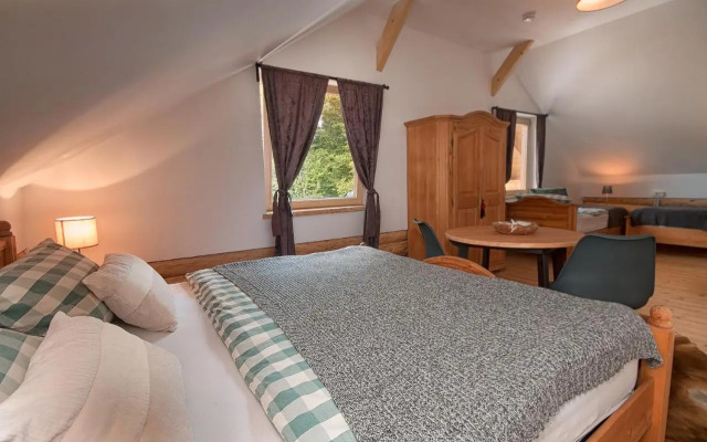 Woods Lodge Plitvice Lakes