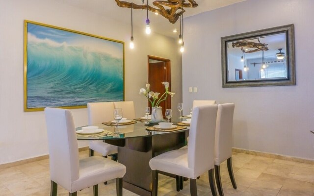 Magic Paradise A6 3 Bedroom Condo by Redawning