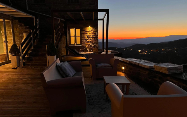 Mikro Papigo 1700 Hotel & Spa