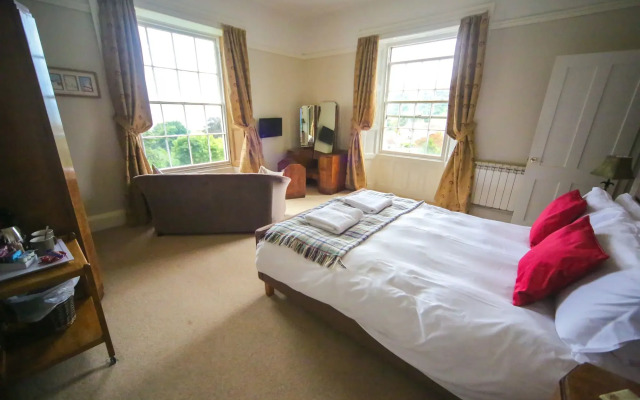 Laston House