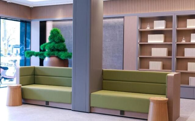 JI Hotel