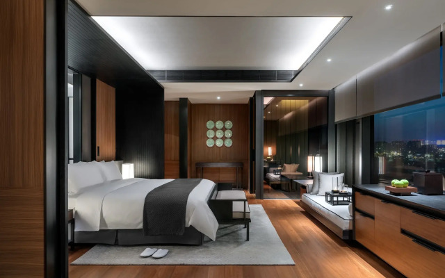 The Lalu Nanjing