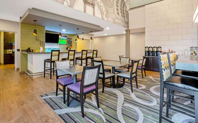 La Quinta Inn & Suites by Wyndham Tumwater - Olympia