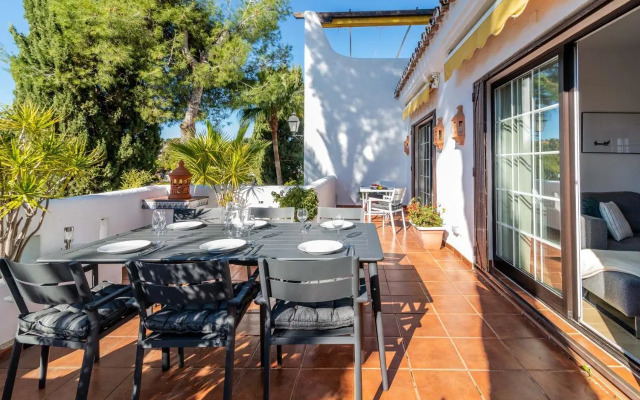 Newly renovated 3 bedroom apt next to Puerto Banús