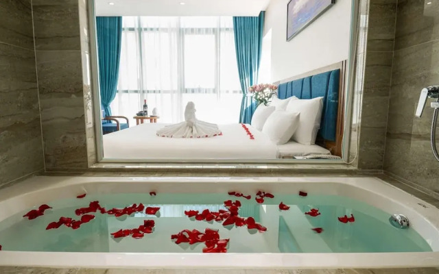 Ruby Star Hotel Da Nang