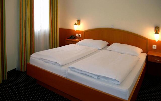 Suite Hotel 900m zur Oper