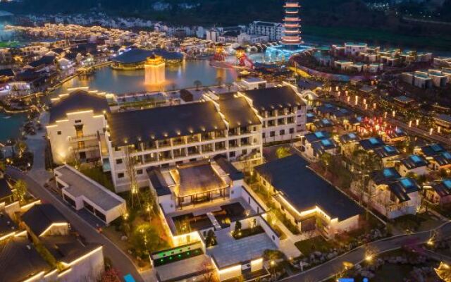 Wunvzhou Dreamless Lake Resort Hotel