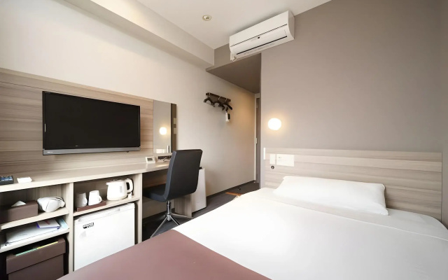 Super Hotel Yokohama Kannai