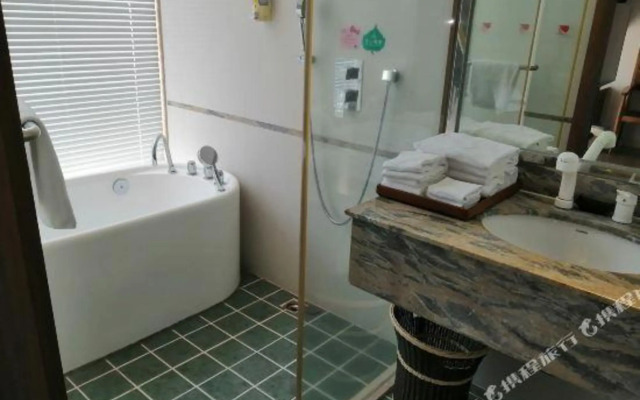 Qianfan Ziya Hotel