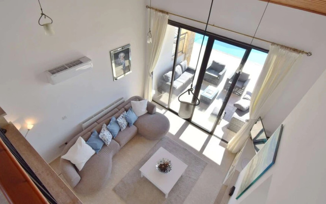 Villa Inia on Aphrodite Hills