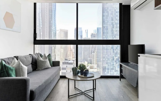 Pet-friendly Stylish 2BR Apt, Panoramic City Views – Guest Rooms – Melbourne