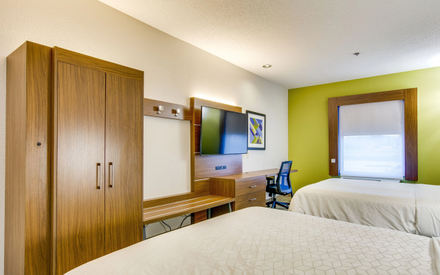 Holiday Inn Express Vincennes by IHG