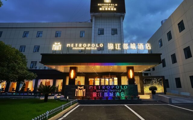 Metropolo Lujiazui Jinqiao Garden Hotel