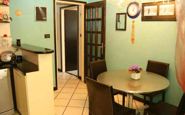 Guest House More