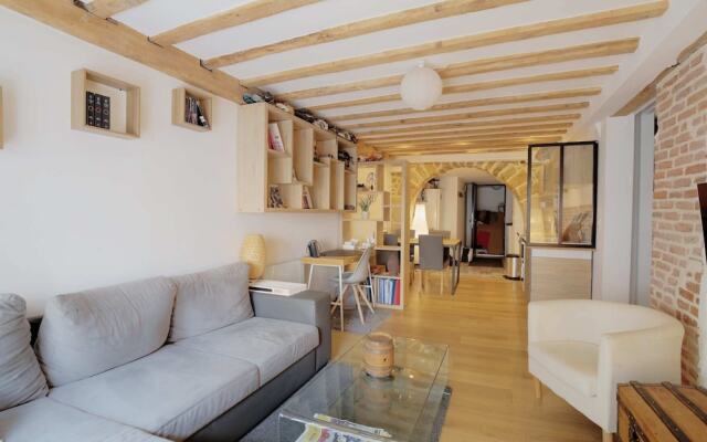 Spacious Apartment for 4 People Lyon