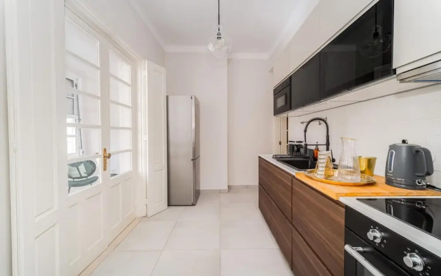 Nomad s By Sta Catarina Flats - 3bed Moments