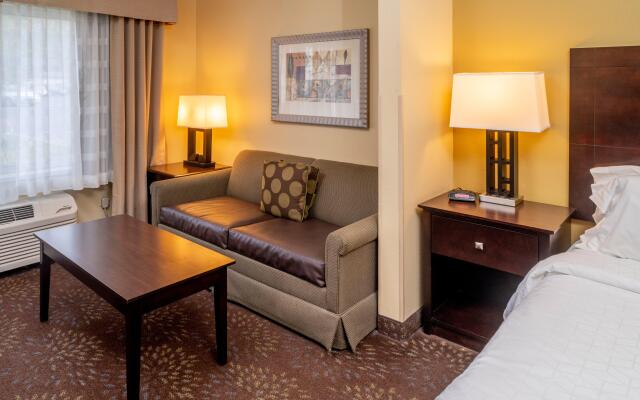 Holiday Inn Express Charleston-Kanawha City by IHG