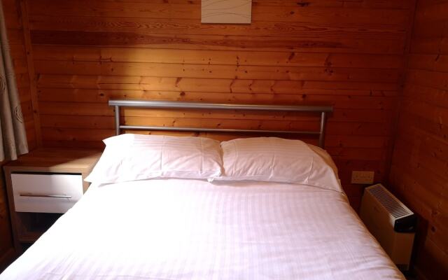 Hunters Moon Lodges