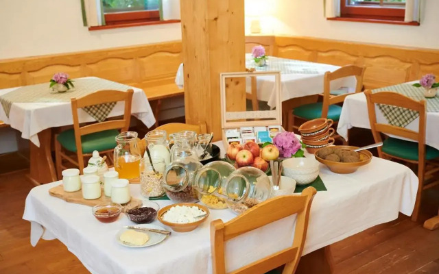 Turistična kmetija Stoglej