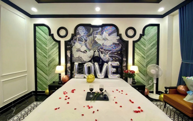 Love Luxury Hotel Vuon Lai