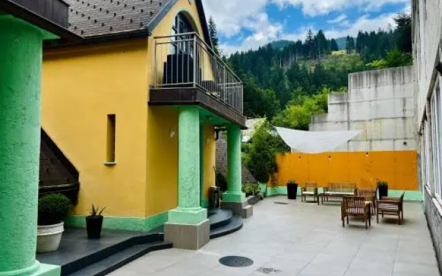 Podkoren Apartments
