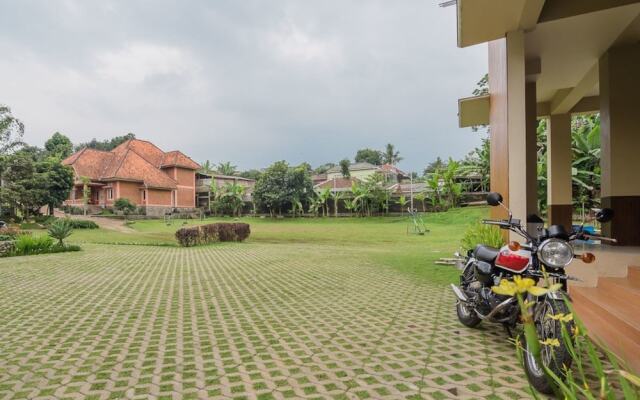 RedDoorz Syariah @ Cisarua Puncak Bogor