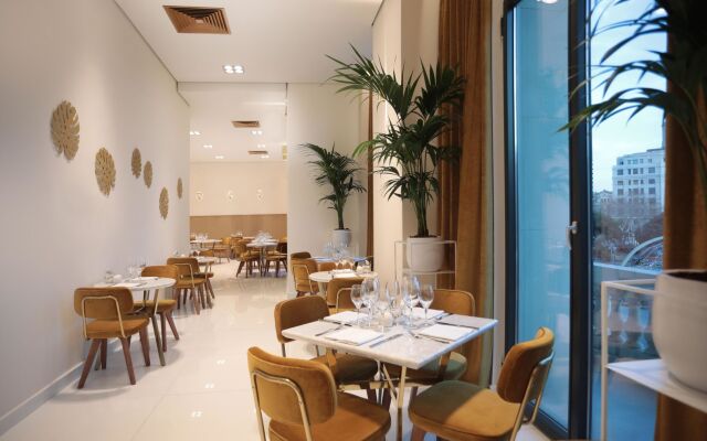 45 Times Barcelona Hotel