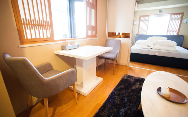 M Hotel