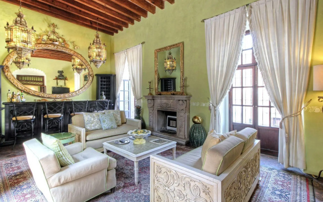 Casa Schuck Boutique Hotel