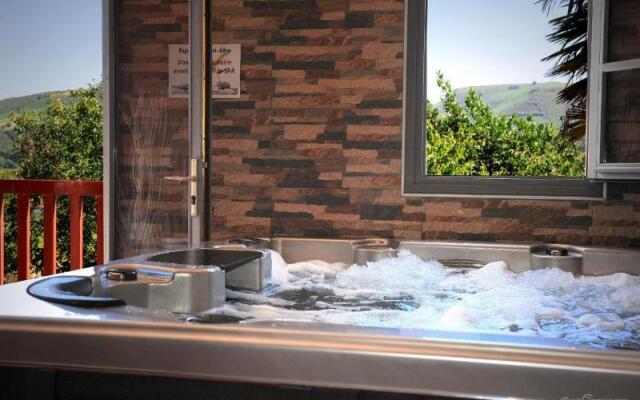 Logis Hotel Du Fronton-Agian