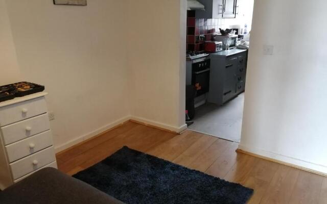 Fun 4-bed Apartment in Birmingham Central