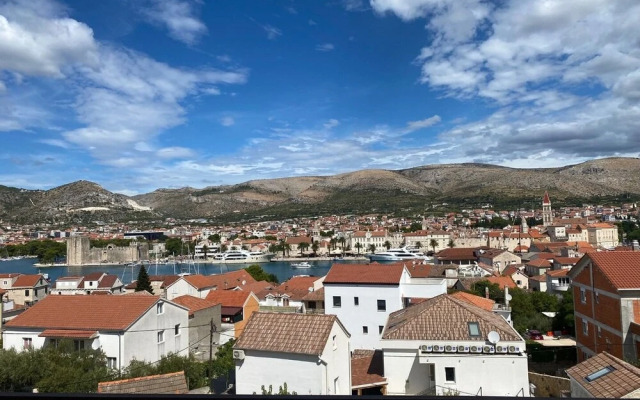 Tomi - With Beautiful View - A1